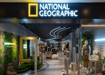 National Geographic Apparel - lifestyle brand terkemuka bagi para Urban Explorers - membuka pintunya hari ini di Pondok Indah Mall 1, Lantai Dasar.