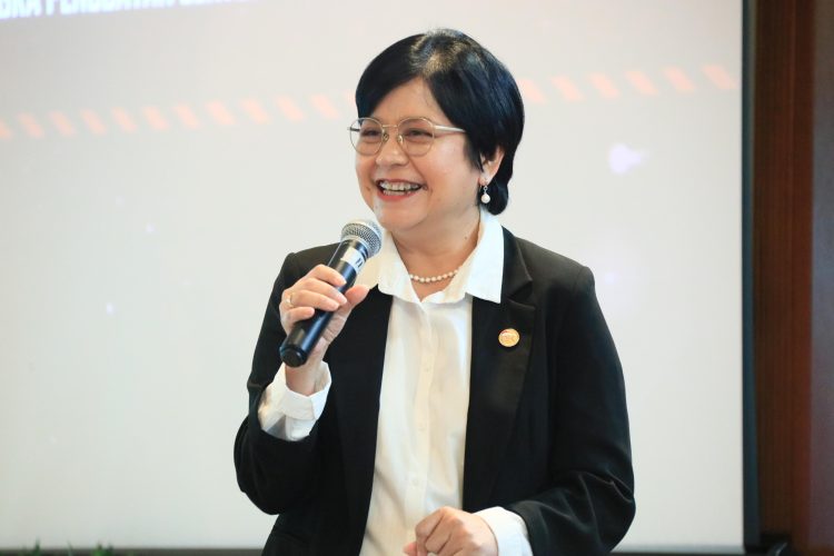 Ketua Dewan Audit OJK Sophia Wattimena. foto : ojk