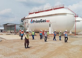 Sistem Pipanisasi Bongkar Muat LPG di Pelabuhan Muarasabak, Kabupaten Tanjabtimur, Provinsi Jambi. foto: pelindojambi.