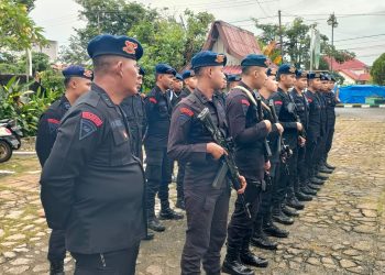Pasukan Brimob dan TNI Standbye di PSU Kabupaten Bungo. foto : istimewa 