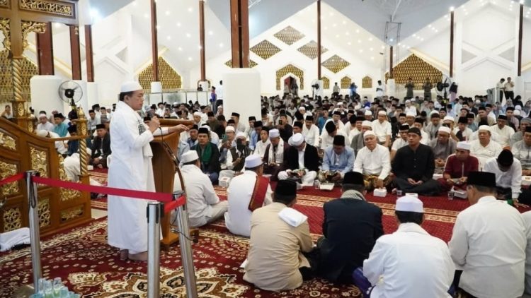Al Haris: Islamic Center Milik Masyarakat Jambi, Mari Sama-sama Kita Makmurkan. Foto: Erict