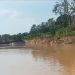 Dua Tongkang Batubara Ditahan Warga Desa Sukaramai.foto : istimew