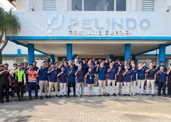 PT Pelabuhan Indonesia (Persero) Regional 2 Jambi menggelar upacara peringatan Hari Kebangkitan Nasional (Harkitnas) ke-117 di halaman kantor regional, Talang Duku, Jambi, Selasa (20/5/2025). Foto : pelindojambi