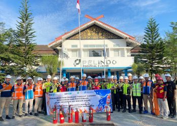 Pelindo Regional 2 Jambi melalui Bidang HSSE (Health, Safety, Security, and Environment) kembali menggelar sosialisasi dan simulasi lanjutan, Senin (26/5/2025).