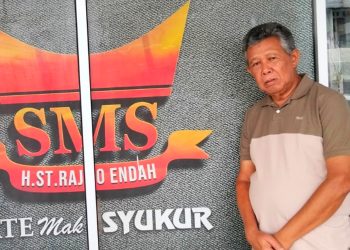 Drs Rahman Usman, Tokoh Masyarakat Jambi