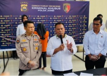 Polda Jambi Menggelar Konferensi Pers