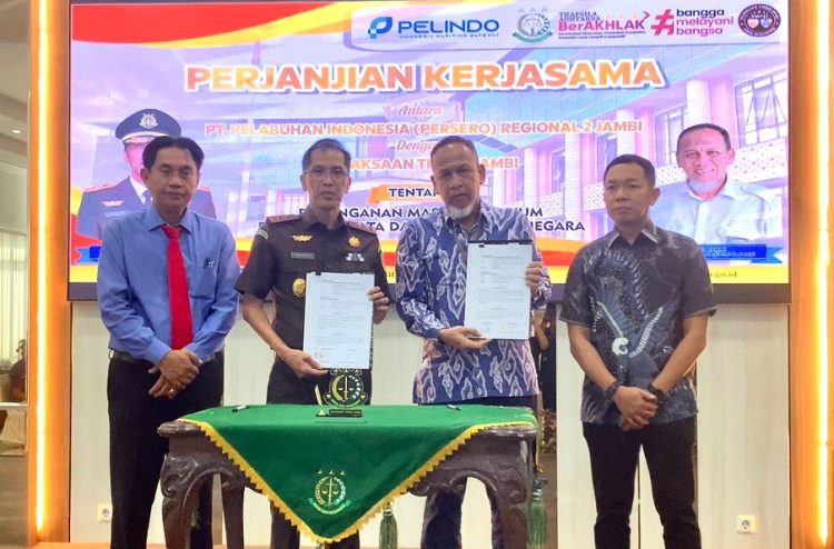 Pelindo Regional 2 Jambi bersama Kejaksaan Tinggi Jambi Melakukan Penandatanganan perjanjian kerja sama, Selasa, 24 Juni 2025. foto : Pelindo jambi
