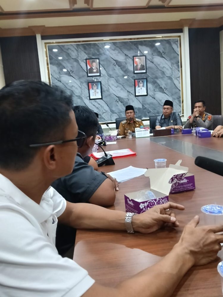 Hearing Aliansi Angkutan Bersatu bersama Walikota Jambi, Ketua DPRD Kota Jambi dan Kapolresta Jambi